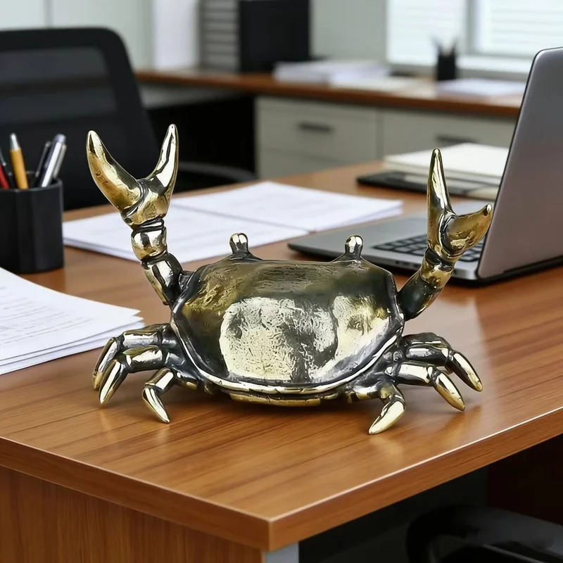 Brass Crab Sculpture Weightlif - Art Craft Furniture recension och pris